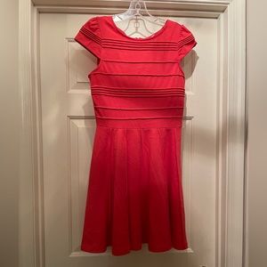 Elle dress size 4 Coral